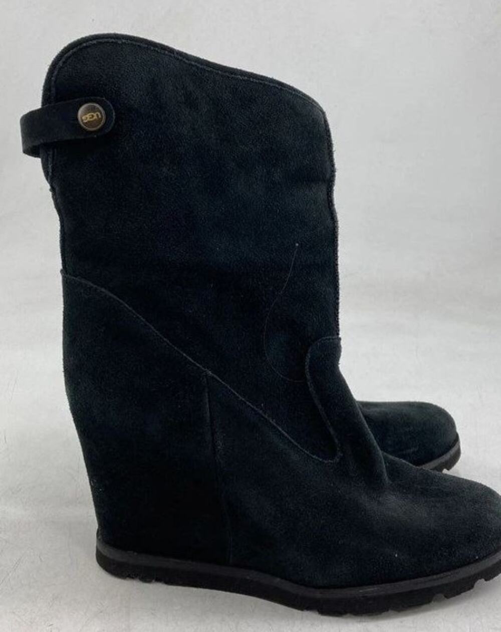 UGG KYRA Black Suede Hidden Wedge Boots Womens Size 7 Pull On Button